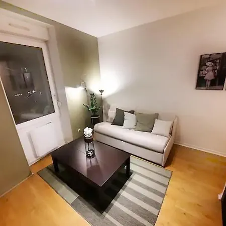 Apartamento Le Garibaldi - 2 Prs, Quartier Republique *